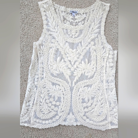 Express Cream Sheer Lace Top Size Small - Picture 2 of 4